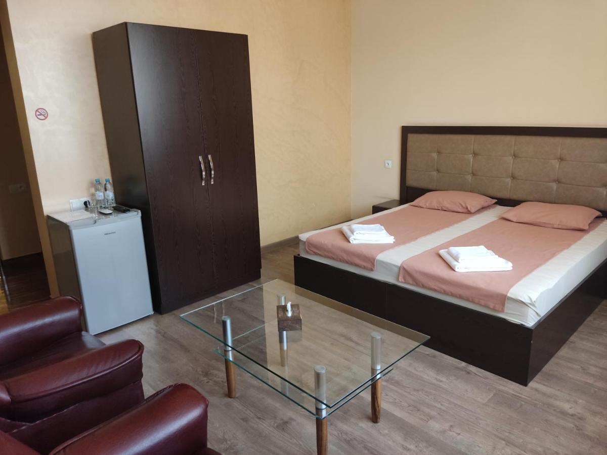 Mbm Hotel Jerevan Exteriér fotografie